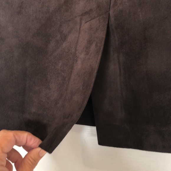 𝅺joie faux suede leather skirt dark brown Size 4. NWT - Picture 6 of 10